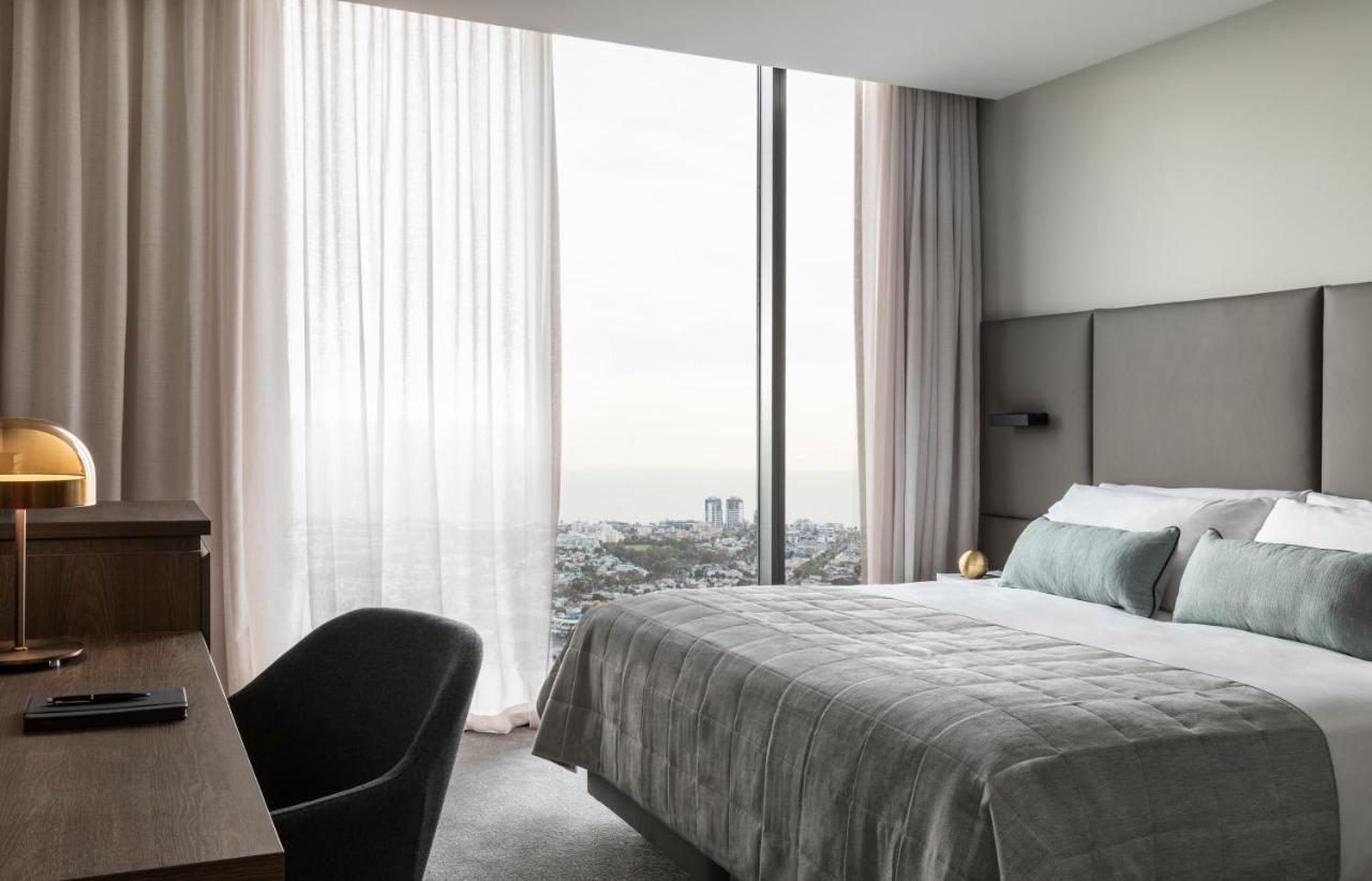 Oakwood Premier Melbourne Aparthotel Exterior photo A bedroom at the hotel